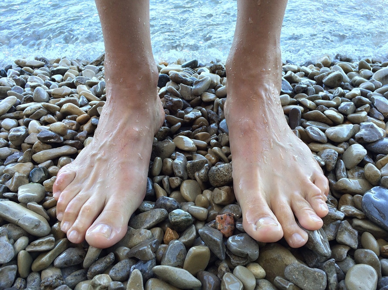 Barefeet in the gym are sooooo dangerous! Cavemantraining